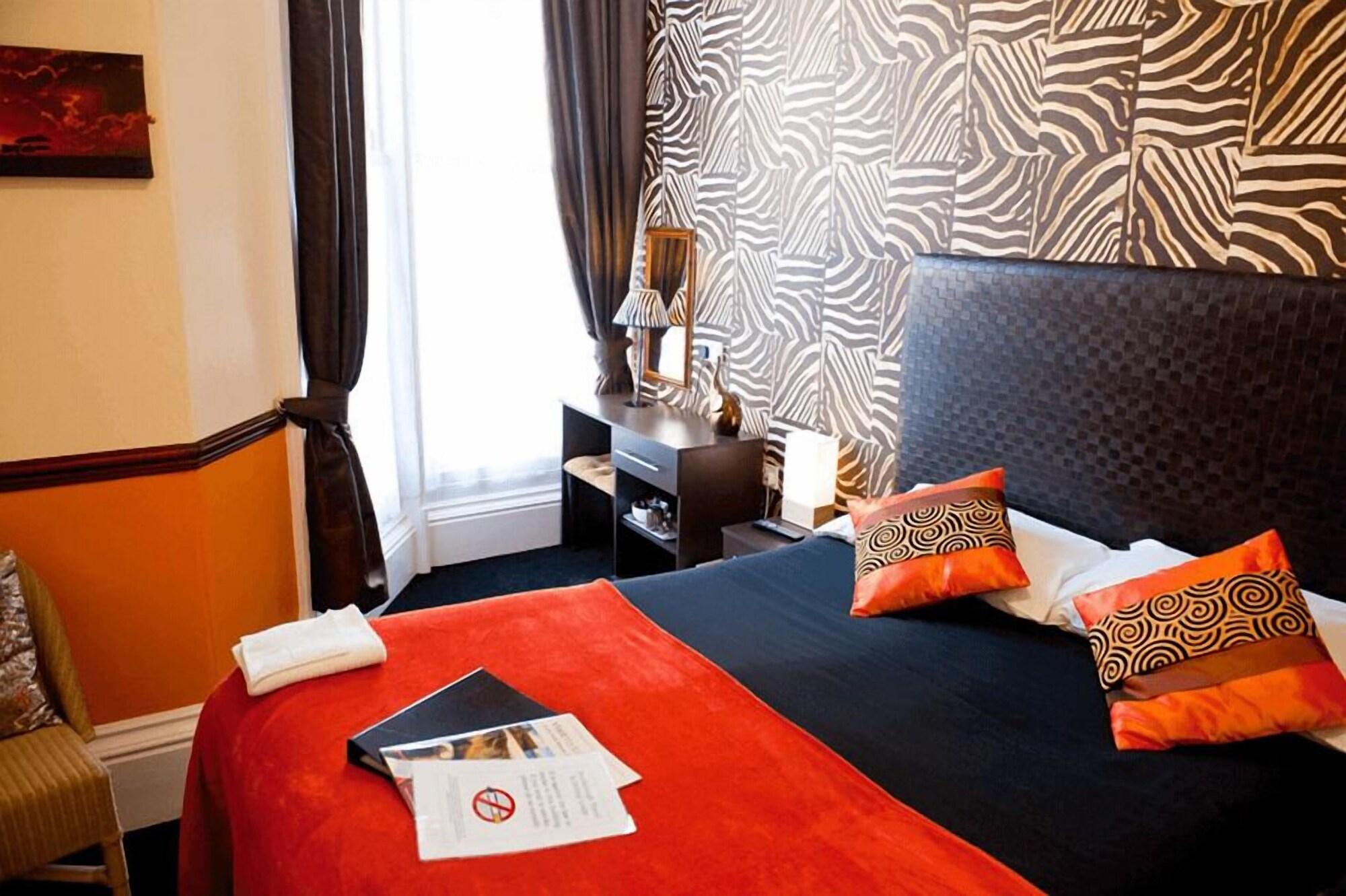 The Scarborough Travel And Holiday Lodge 외부 사진