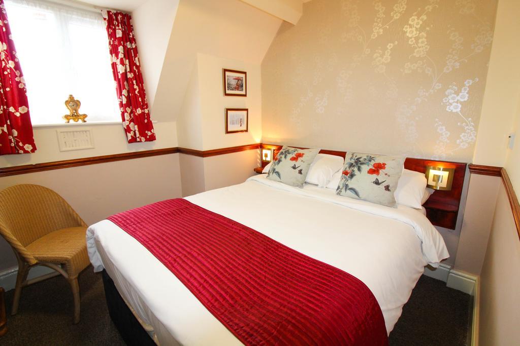 The Scarborough Travel And Holiday Lodge 외부 사진