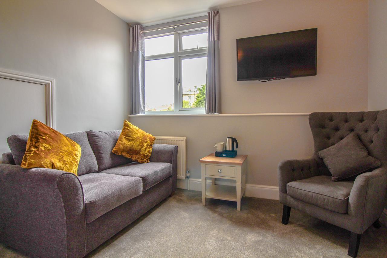 The Scarborough Travel And Holiday Lodge 외부 사진